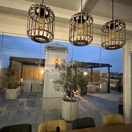 Apartmán Amazing Modern Penthouse With Panoramic View *