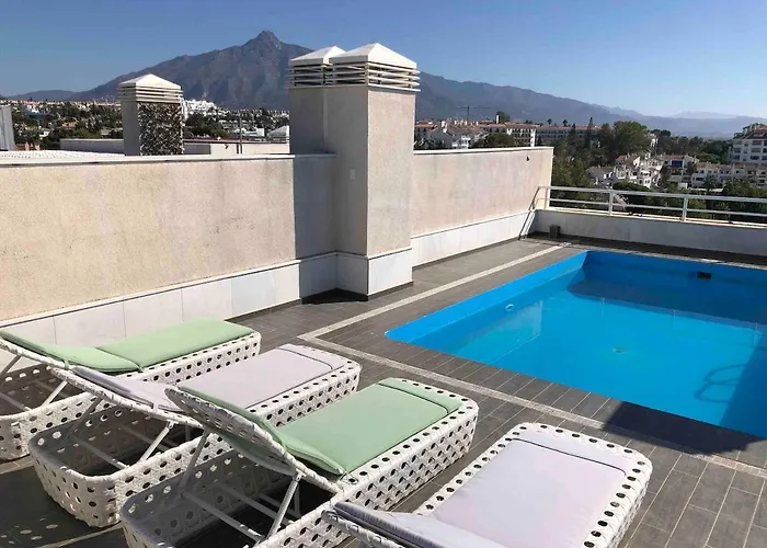 Amazing Modern Penthouse With Panoramic View شقة ماربيا