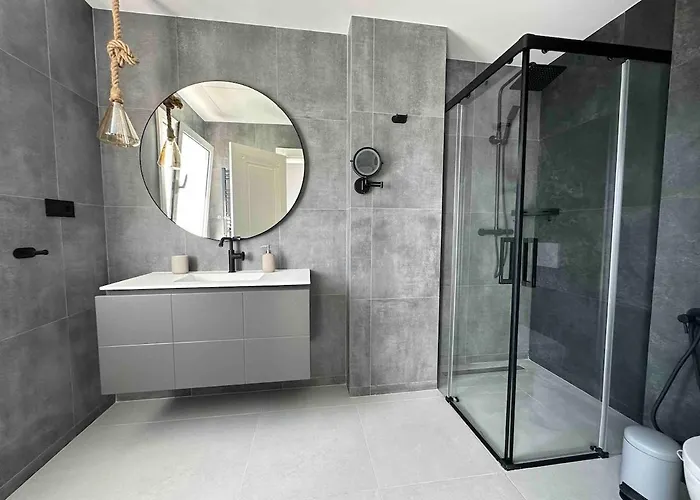 Amazing Modern Penthouse With Panoramic View * ماربيا